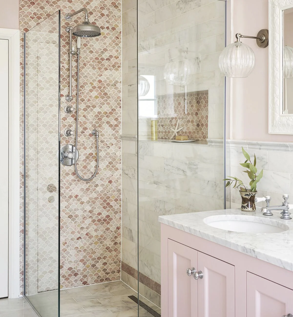 Aegean Pink Scallop Marble Mosaic - Image 3