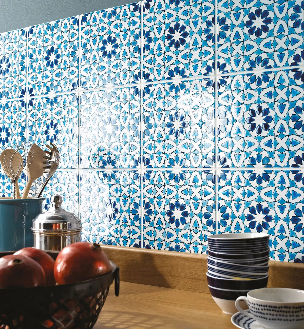 Andalucia Bodegas Patterned Tile - Image 3