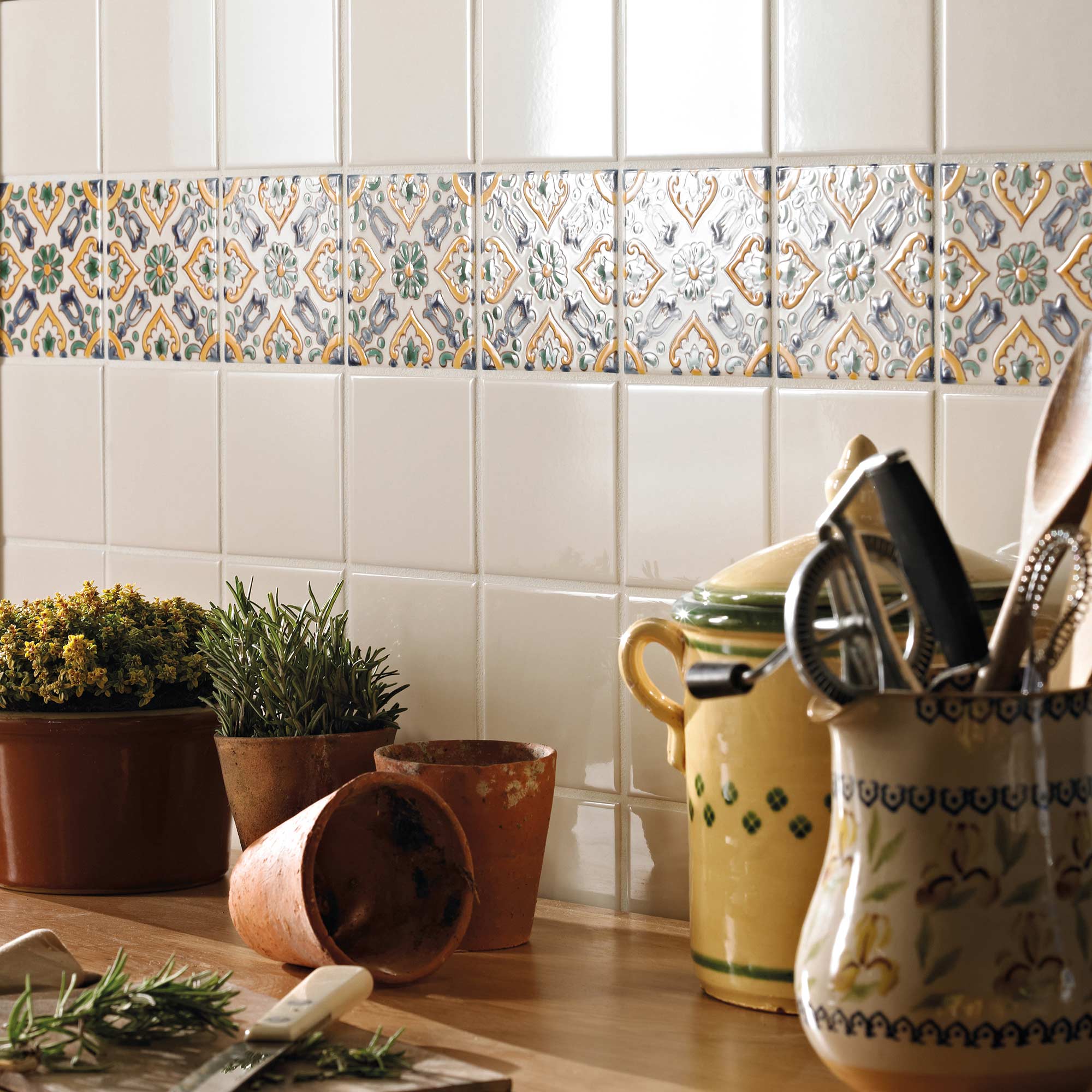 Andalucia Cream Glazed Tile - Image 3