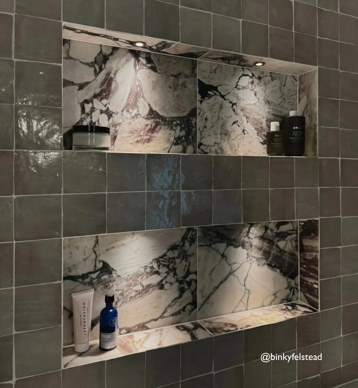 Calacatta Viola Honed Marble Tile - Image 7
