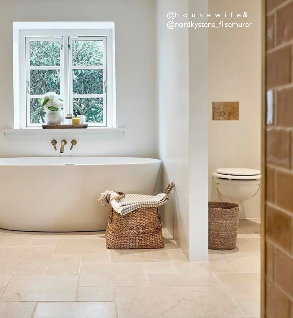 Cathedral Classic 40 x 60 Tile - Image 6