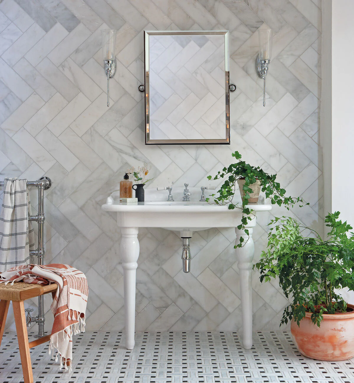 East Hampton Marble Tile 10x30 - Image 5