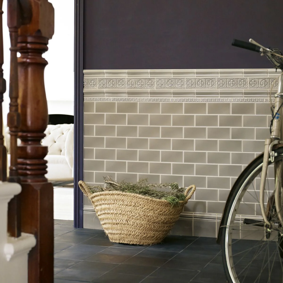 Giralda Niebla Grey Glazed Metro Tile - Image 4