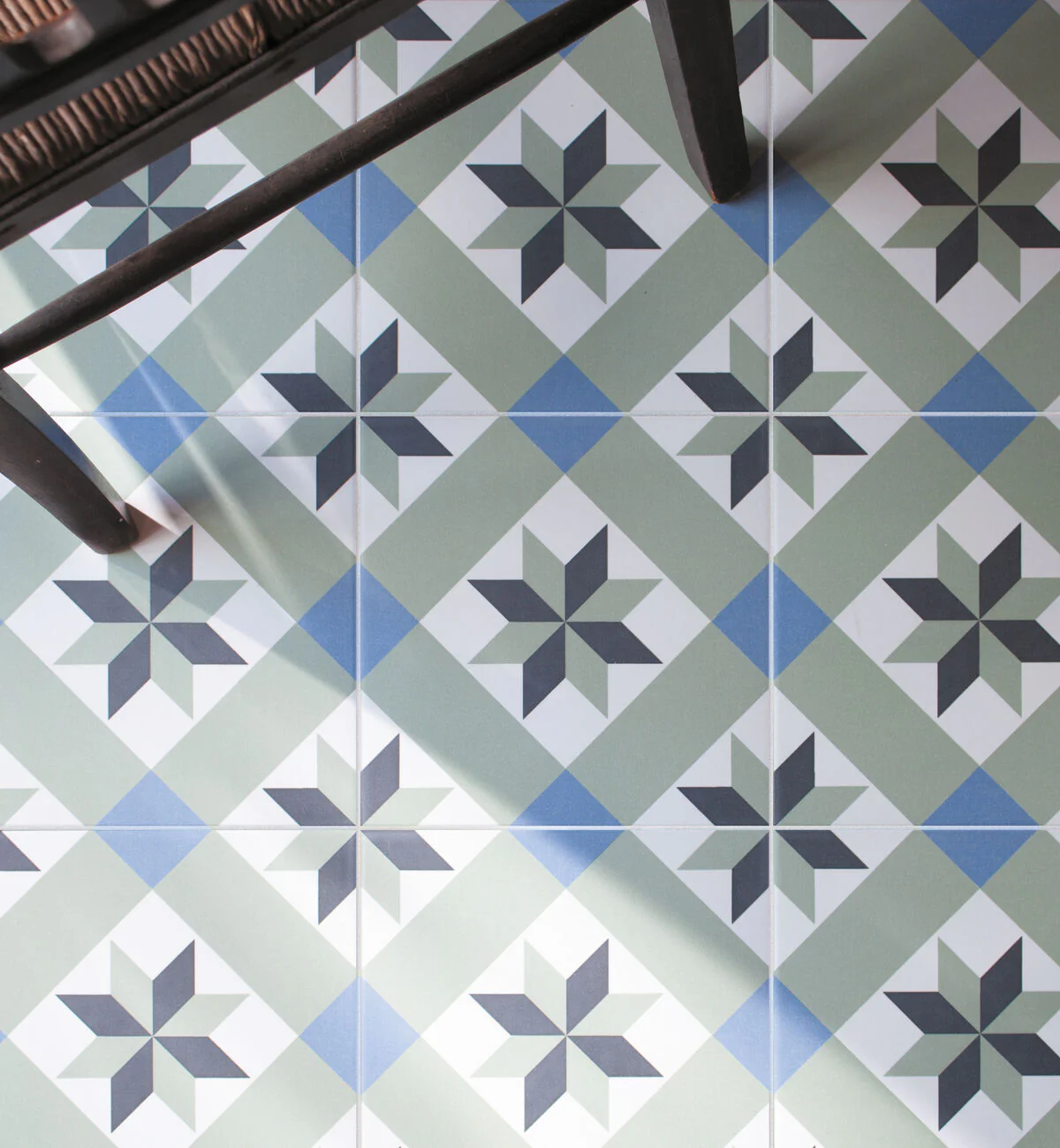 Infusion Ribeira Patterned Tile - Image 4