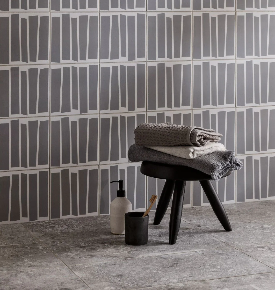 Kelly Hoppen Strip Grey and White - Sample - Image 3
