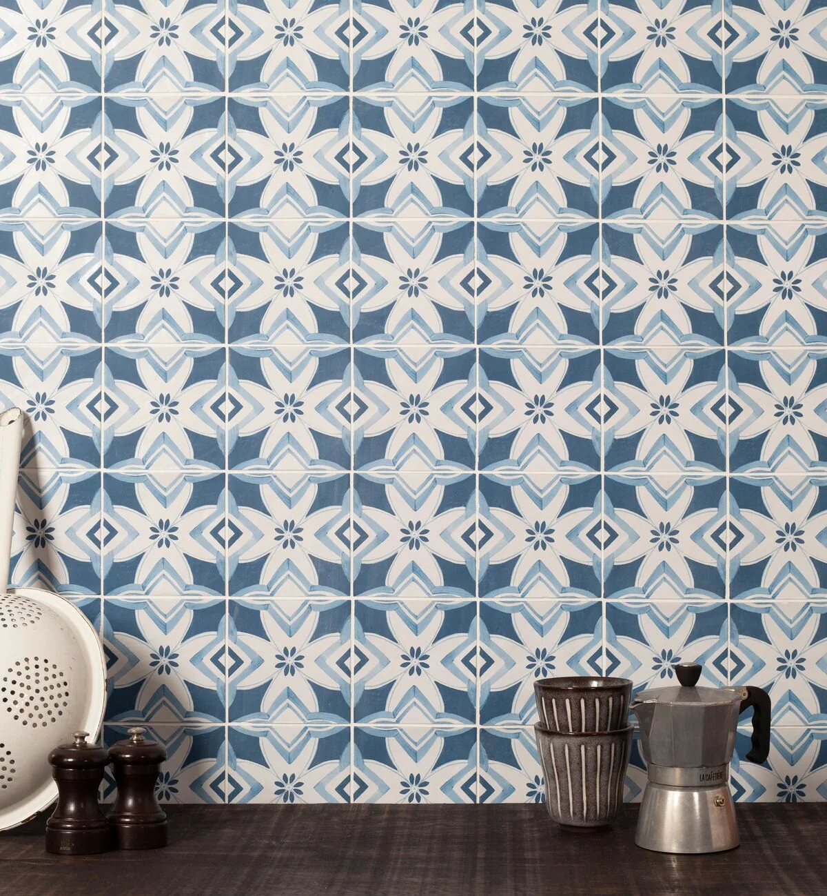Kelmscott Brantwood Blue Patterned Tile - Image 4