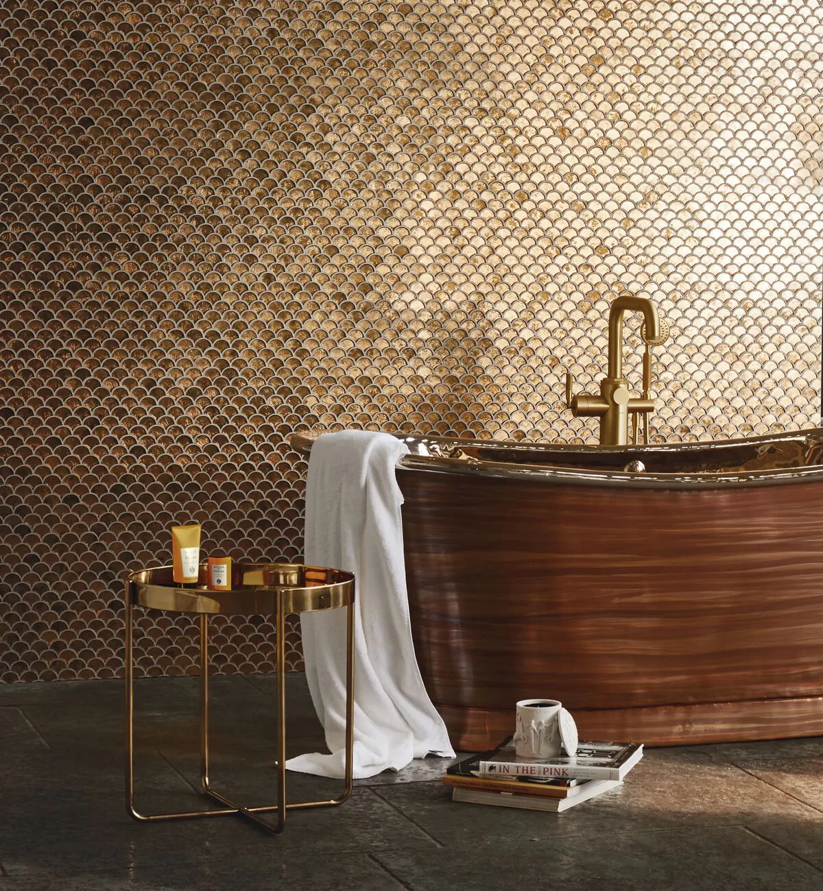 Metallic Vitreum Aurum Fan Gold Glass Tile - Image 8