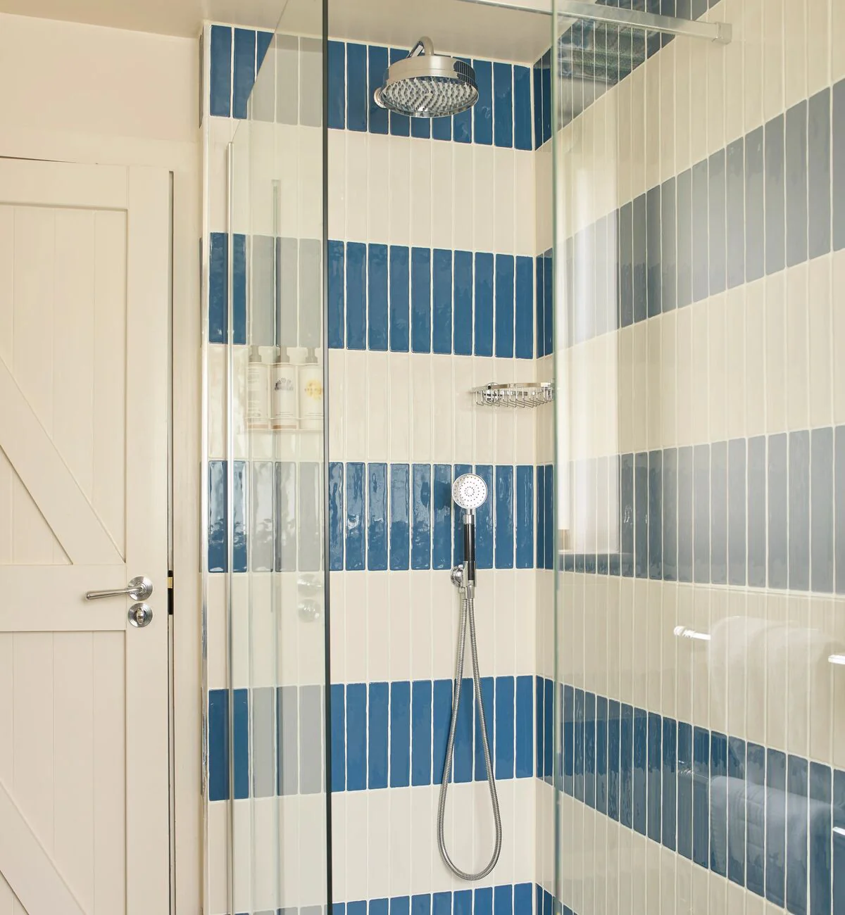 Nina Campbell Rivage Indigo Glazed Wall Tile - Image 7