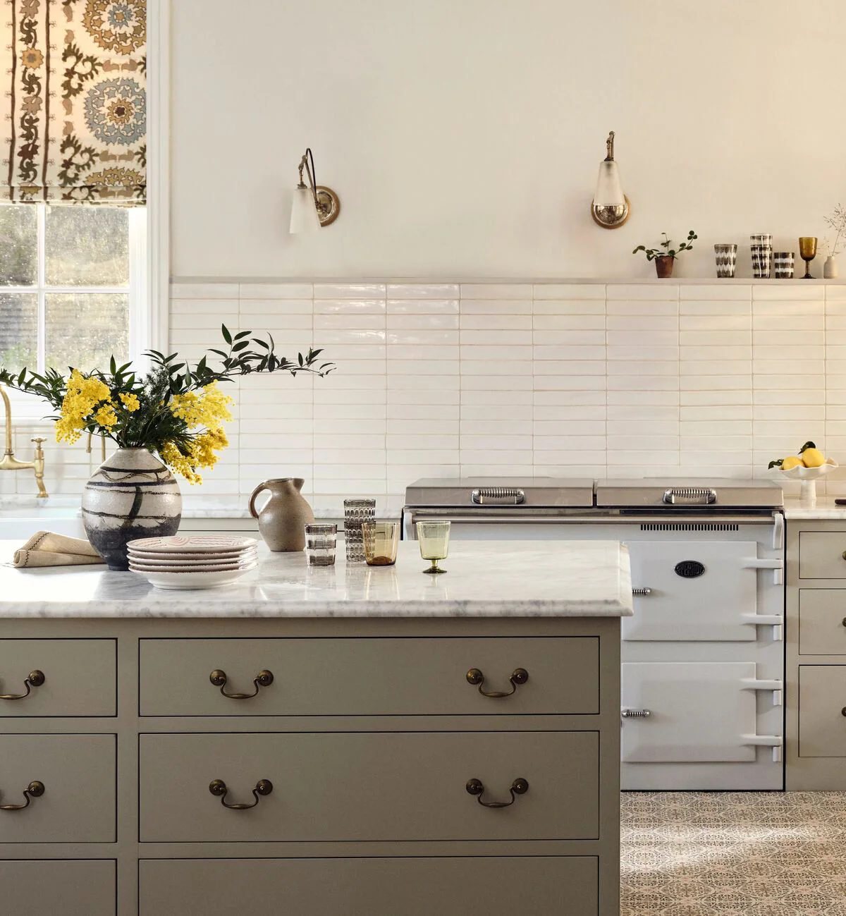Nina Campbell Rivage Ivory Glazed Wall Tile - Image 11