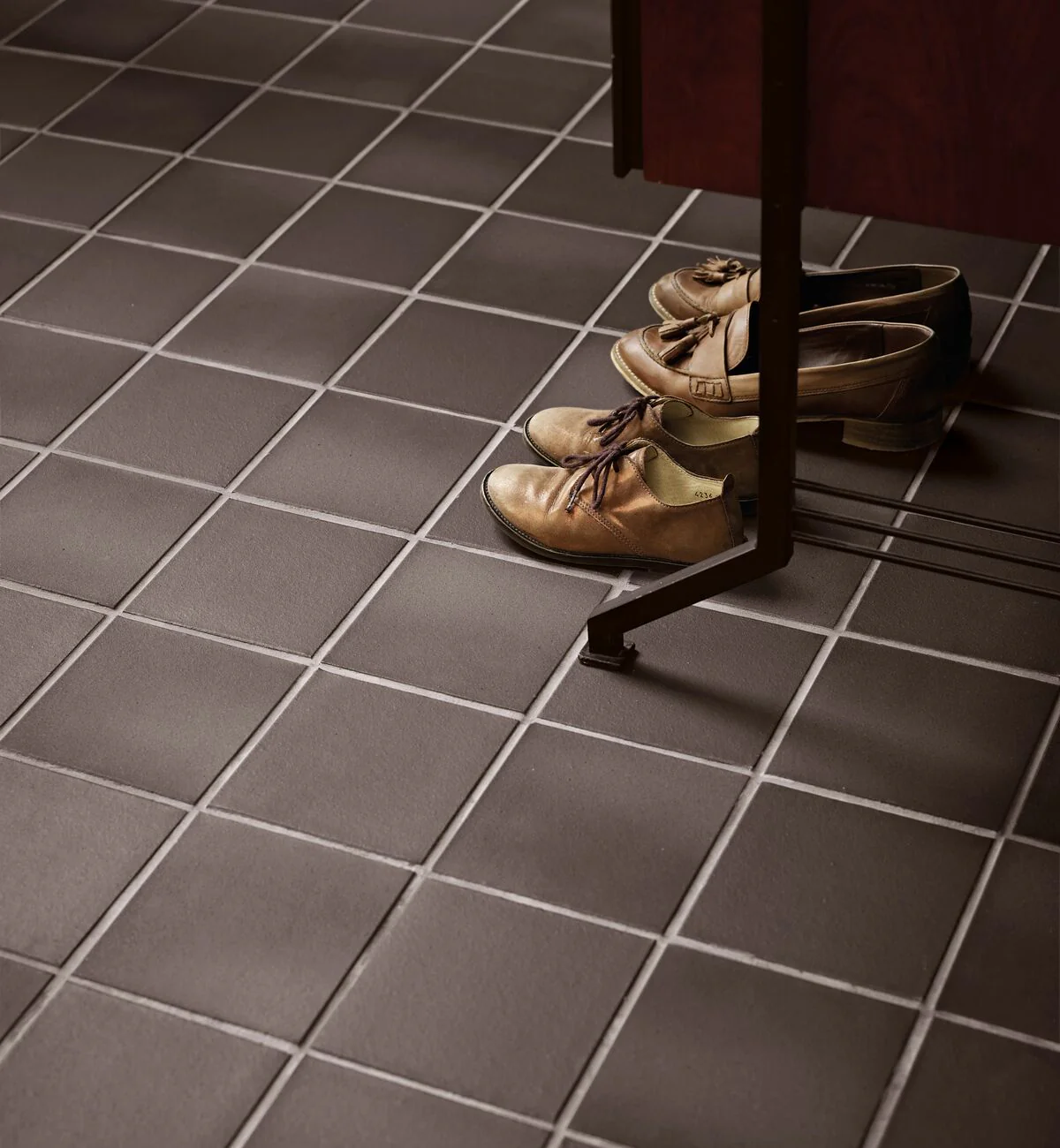 Quarry Black Square Tile - Image 2