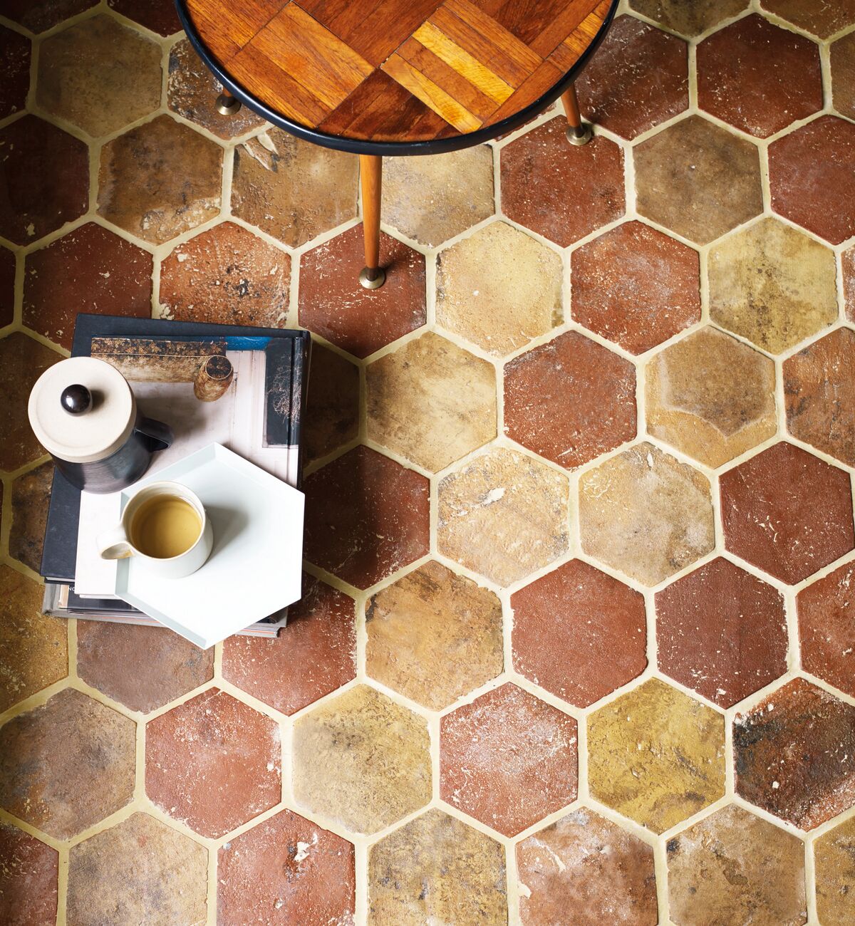 Reclaimed Terracotta Hexagonal Tile - Image 10